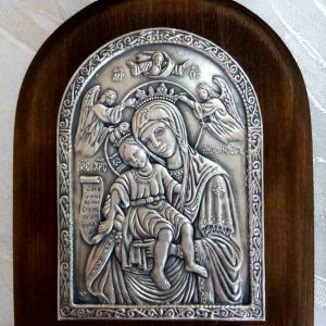 Посребрена икона Дева Мария