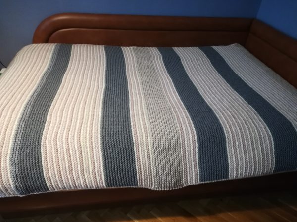 Ръчно плетено одеяло /продадено/