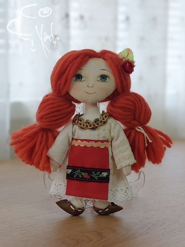 Текстилни кукли с народна носия