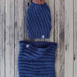 Тийнейджърски зимен син сет "Слави" - шапка с помпон и шал в деним