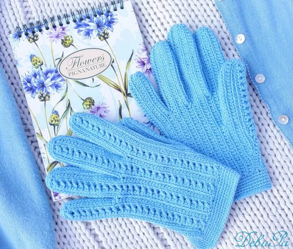 Плетени ръкавици ,,Зимна синева"