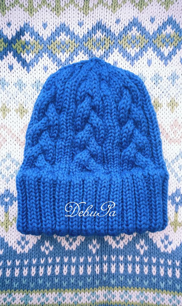 Плетена шапка ,,Сплетена зима"