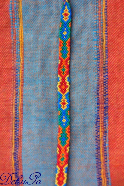 Плетена гривна ,,Индианска пътека"