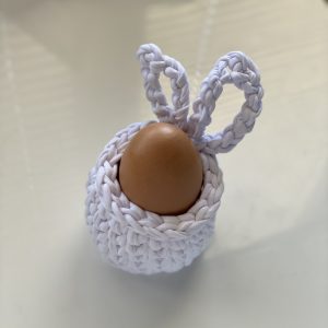 Поставки за великденски яйца