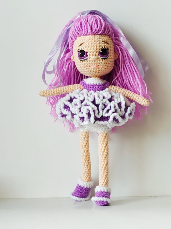 Плетени кукла на една кука
