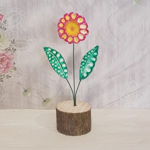 Керамично цвете с щипка 022