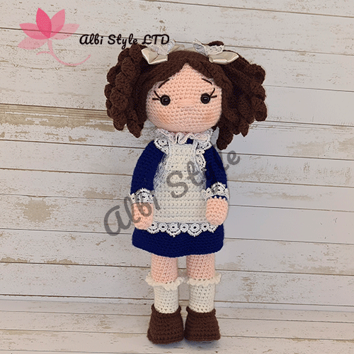 Плетена кукла "Ученичка"