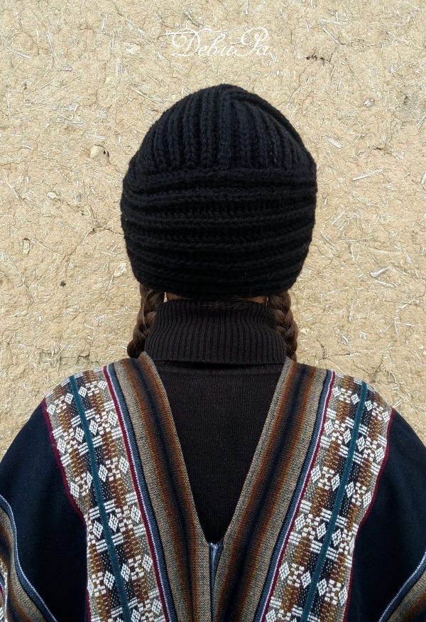 Плетена шапка '"Черна чалма"