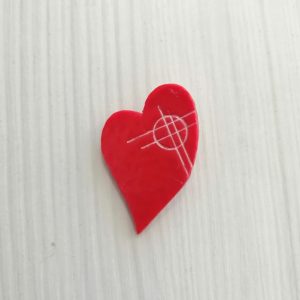 Значка червено сърце 1