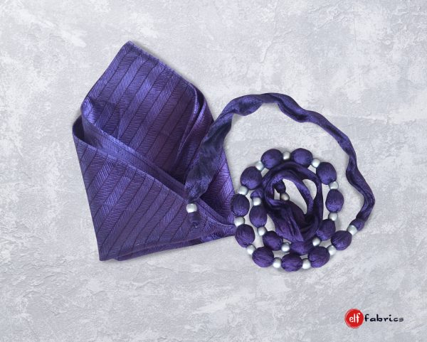 Комплект лилави копринени огърлица и кърпичка за костюм - наличен