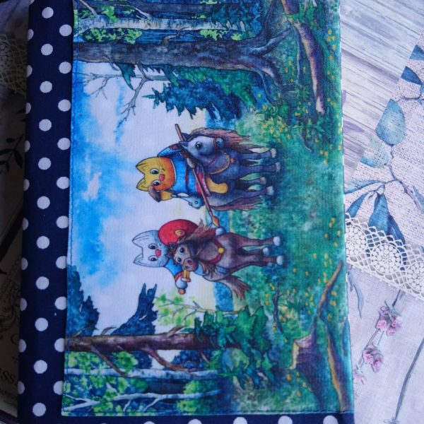 калъф ( подвързия , дреха ) за книга