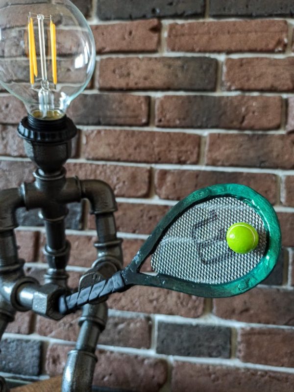 Настолна лампа Тенисист