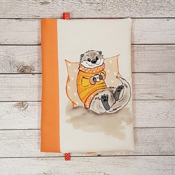 Рисувана подвързия за книга "Видра"