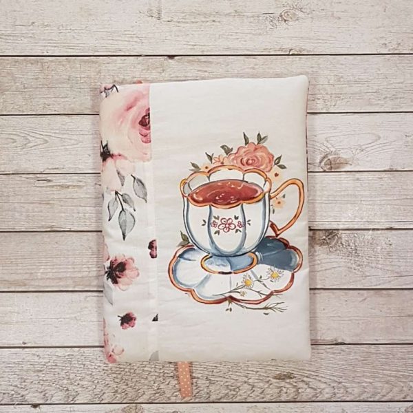 Рисувана подвързия за книга "Чаша чай"