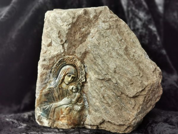 Икона на Света Богородица с Младенеца