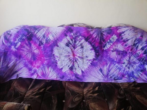 Ръчно рисуван шал от естествена коприна " Лилави цветове"
