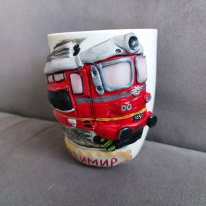 Чаша " Влак" декорирана с полимерна глина