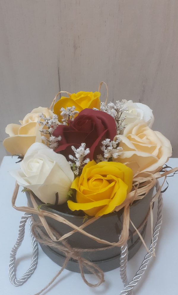 Букети с кутии