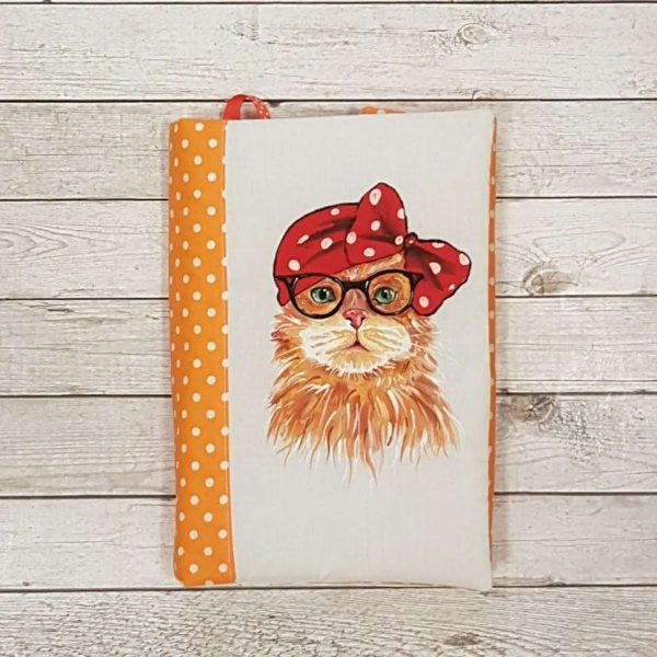 Рисувана подвързия за книга „Котка кокетка“