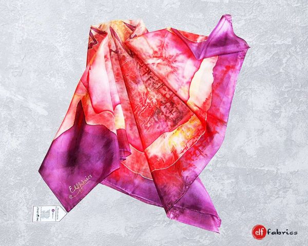 Копринен шал в червено и лилаво - наличен