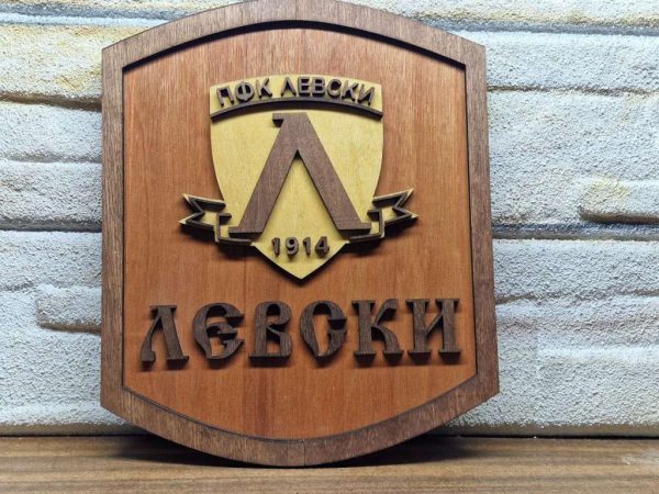 Изработка на декоративни табелки