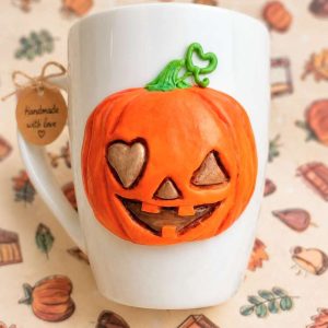 Чаша с тиква Halloween декорирана с полимерна глина Чаша с тиква Halloween декорирана с полимерна глина