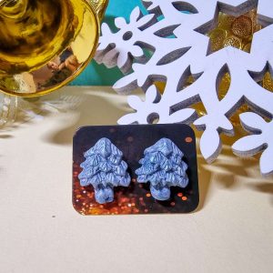 Обеци с Коледна елха в сребрист цвят от полимерна глина