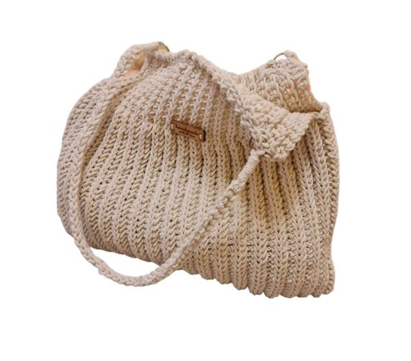 Чанта плетена на една кука