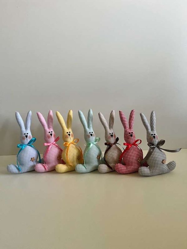 Цветни Великденски зайчета