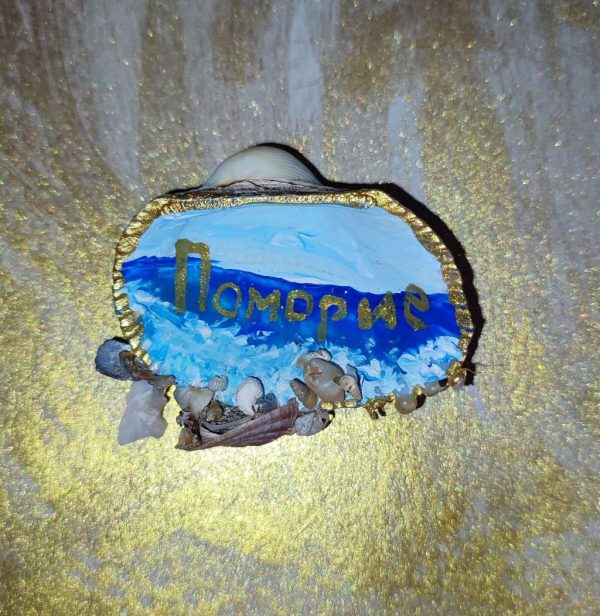 рисувано магнитче за хладилник