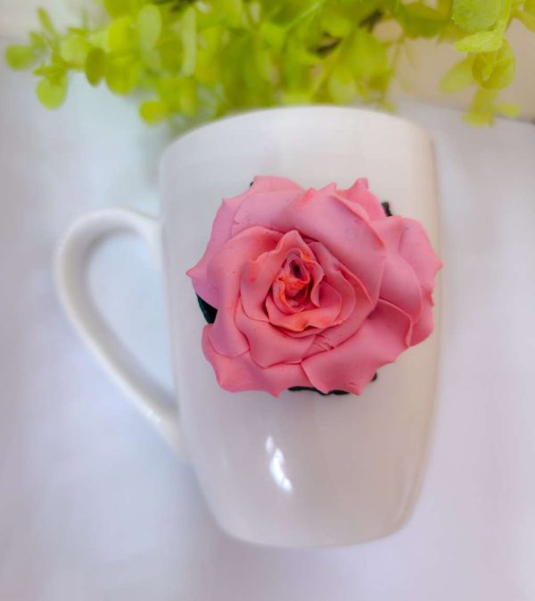 Чаша с розова роза от полимерна глина