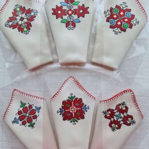 Нови мотиви ръчно бродирани копринени кърпички