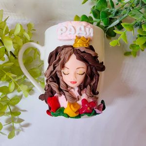 Чаша момиче с цветя, декорирана с полимерна глина