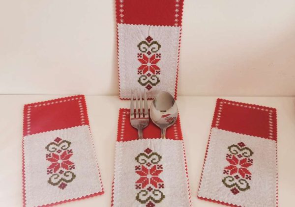 Калъф за прибори с бродирана шевица