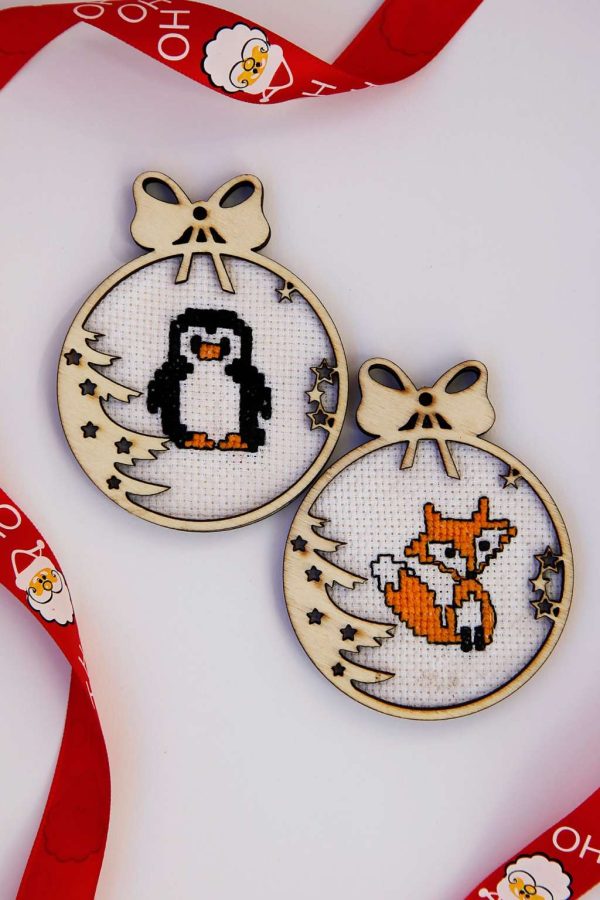 Коледни играчки - дървени