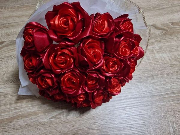 букет от вечни рози