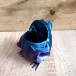 3D принтиран моливник жаба