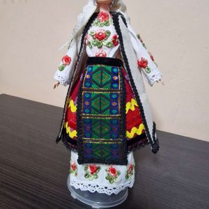 Кукла в северняшка  носия