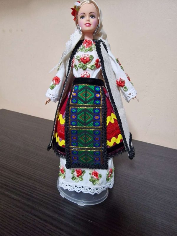 Кукла в северняшка  носия