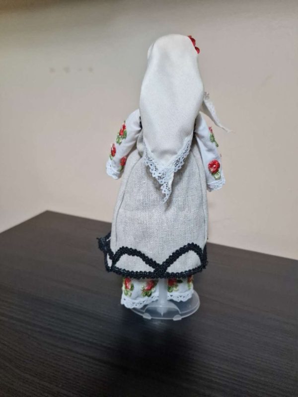 Кукла в северняшка  носия