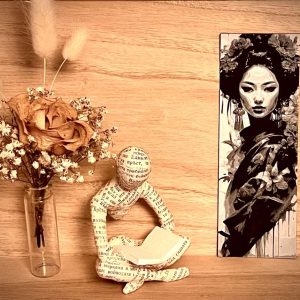 Книгоразделител "Гейша" - изтънченост и финес