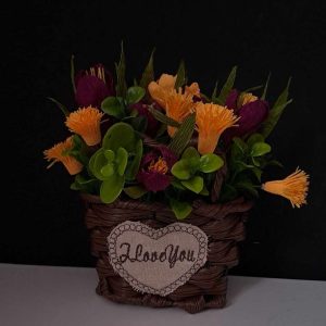 Кошничка с цветя
