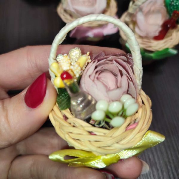 Мини цветни кошнички