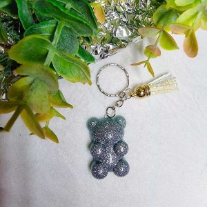 Ключодържател с мече от епоксидна смола