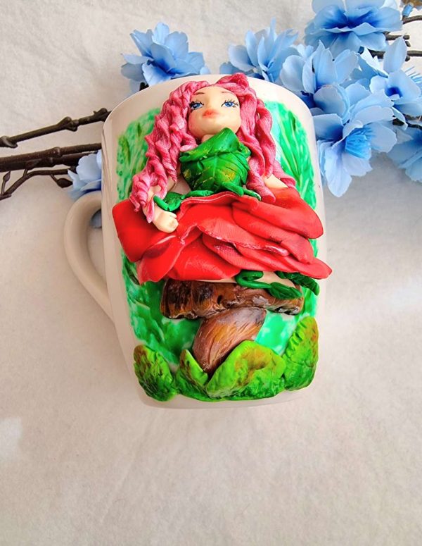 Чаша горска фея, декорирана с полимерна глина