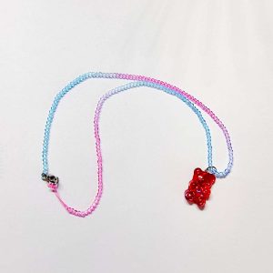 Колие с мече от епоксидна смола