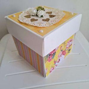 Експлодираща кутия "Рози"