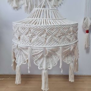 Таванна лампа макраме