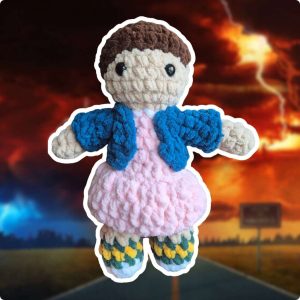 Eleven (плетена играчка, вдъхновена от Stranger Things) Eleven (плетена играчка, вдъхновена от Stranger Things)