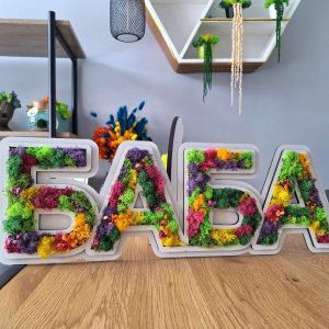 За 8ми март! Надпис Баба със скандинавски мъх